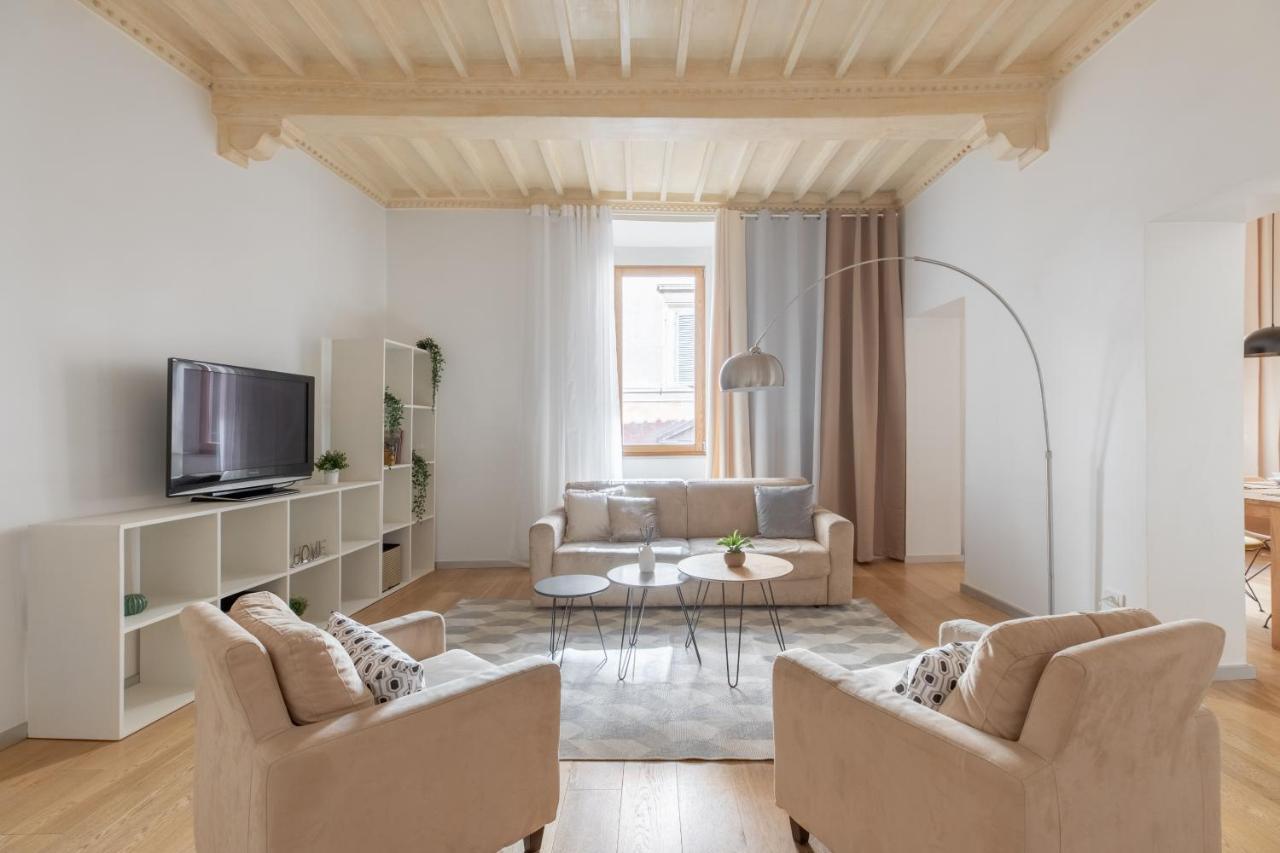 Iflat Navona White And Stylish Apartment Рим Экстерьер фото
